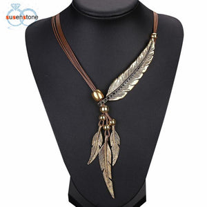 New 2020 Feather Vintage Necklace