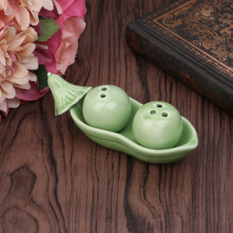 Two peas in a sale pod salt and pepper shakers