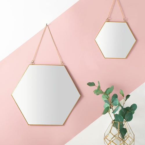 Simple Geometric Mirror