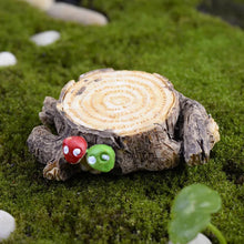 Load image into Gallery viewer, Mini Fairy Garden Mushroom Tree Stump